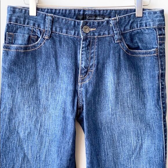 Calvin Klein Women Blue Dark Wash Denim Mid Rise Lean Bootcut Jeans Size 29/8 - Picture 2 of 13